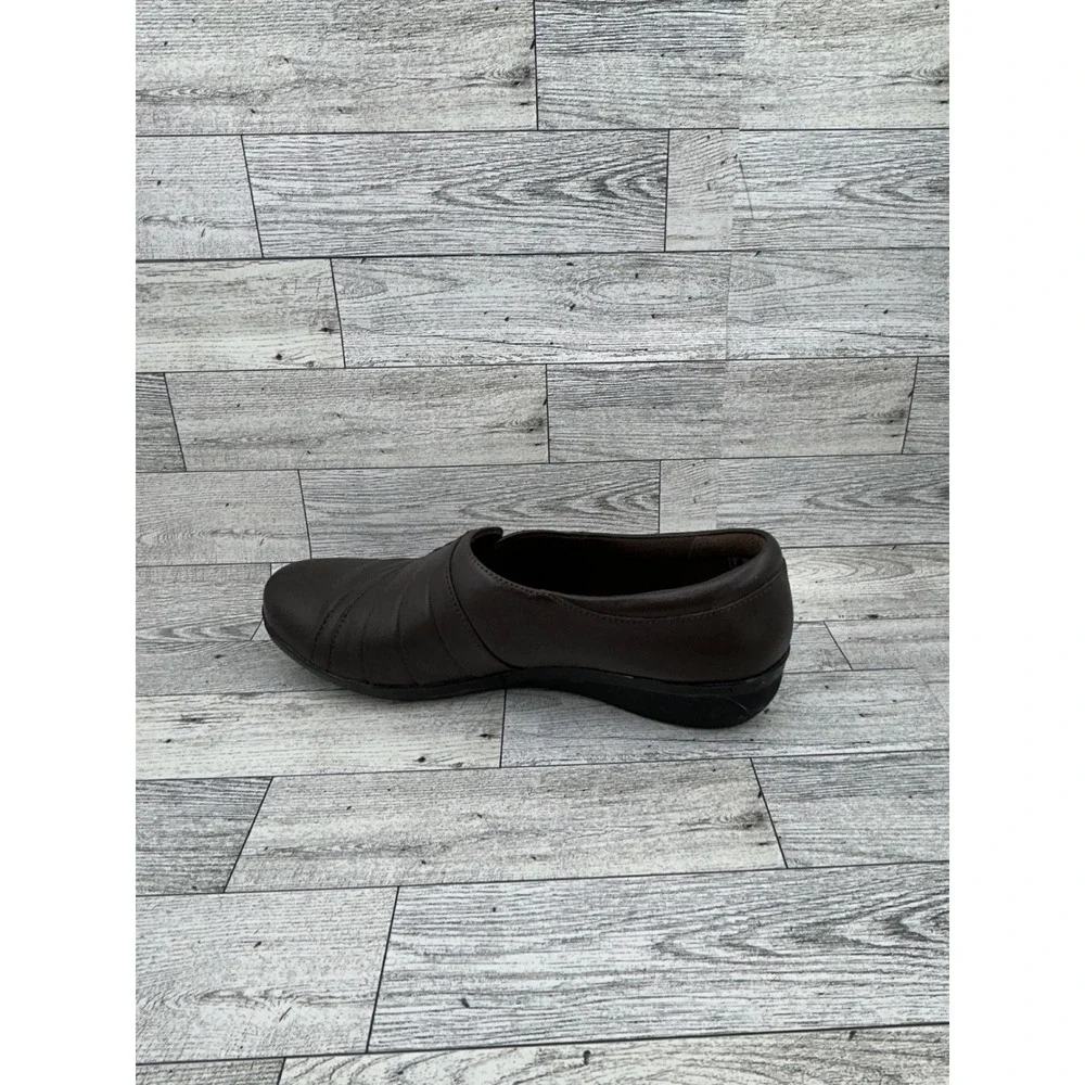 Clarks Collection‎ Cushion Soft Dark Brown Leather Ruched Loafers Women Sz 7.5M